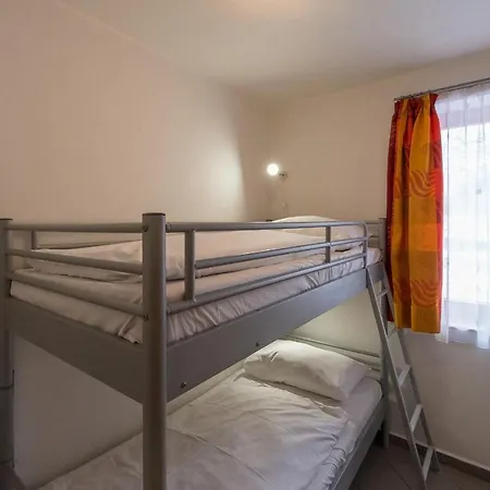 Riviera 505 ليبنو ناد فلتافو